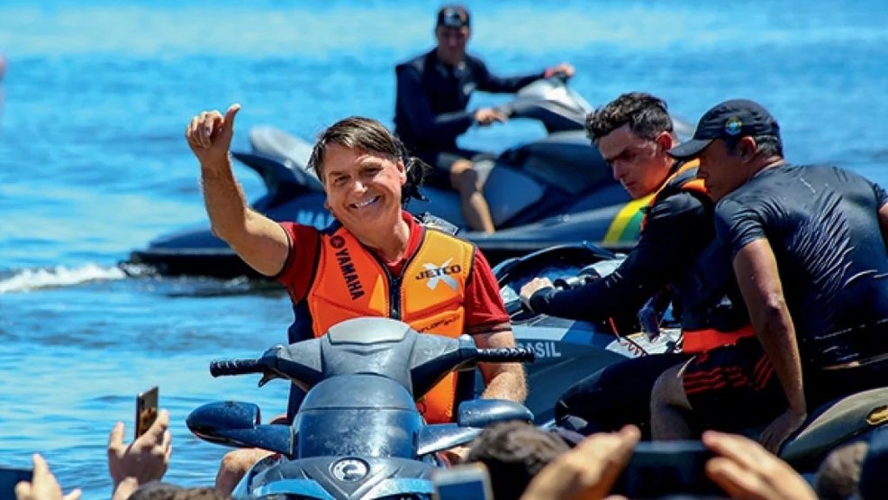 IMPORTUNAÇÃO A BALEIA | Jair Bolsonaro volta a depor nesta terça (27) à PF