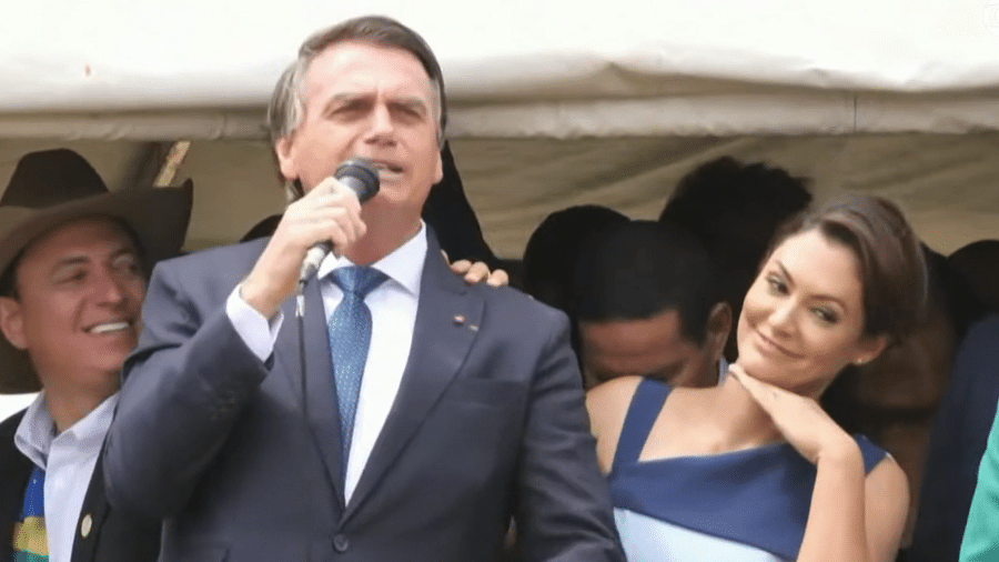Bolsonaro prefere que Michelle concorra a eventual vaga de Moro ao Senado pelo Paraná e não se envolva com a política do DF 