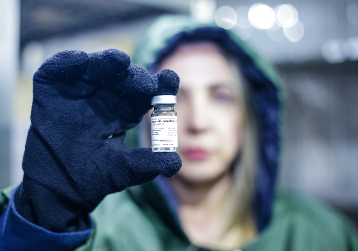 VACINAÇÃO CONTRA A GRIPE | DF antecipa início da campanha para terça (19)