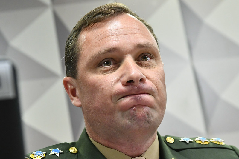 PEÇA CHAVE NAS INVESTIGAÇÕES | Mauro Cid presta esclarecimentos à PF após depoimentos de ex-comandantes do Exército e Aeronáutica
