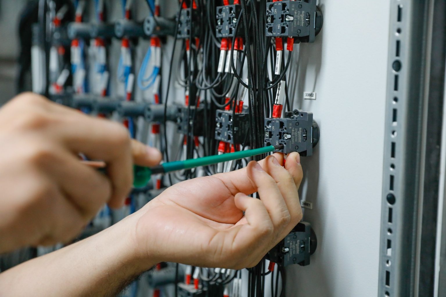 DESENVOLVIMENTO ECONÔMICO | IBGE divulga que setor de serviços cresceu 95% no DF em 2023