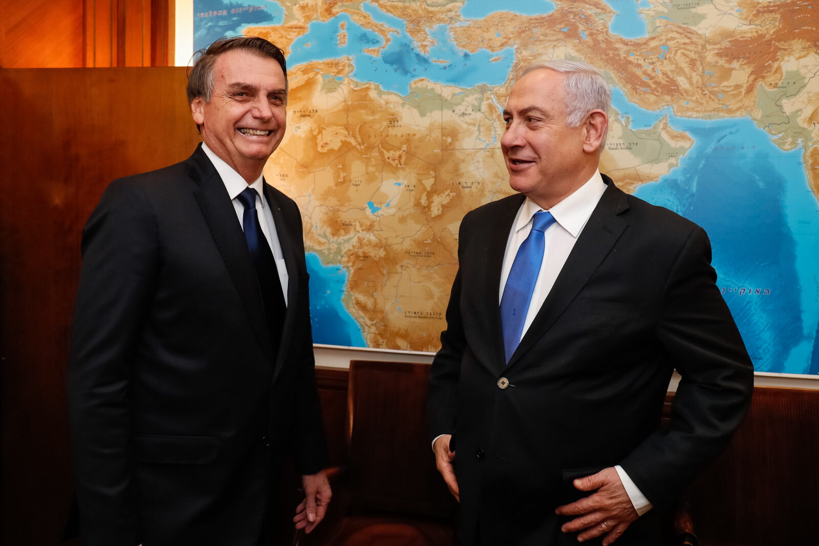 DEU RUIM | STF nega pedido de devolução de passaporte para Bolsonaro viajar para Israel