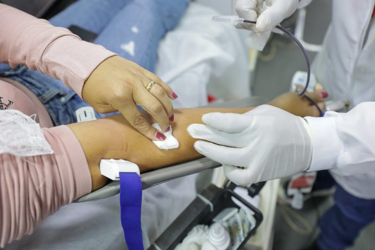ESTOQUE EM NÍVEIS CRÍTICOS | Hemocentro reforça apelo à população para doar sangue