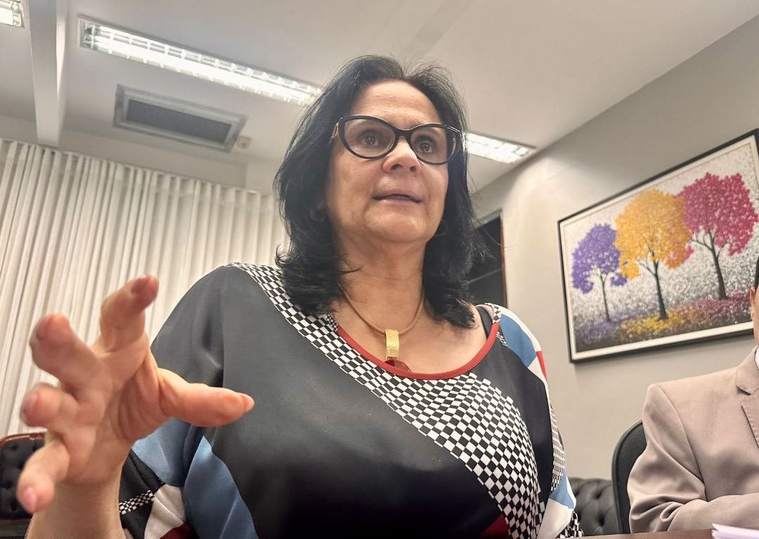 “EU VOU CONTINUAR NO MEU PARTIDO” | Damares descarta mudança de legenda por causa do apoio de Lula ao deputado Marcos Pereira para a presidência da Câmara