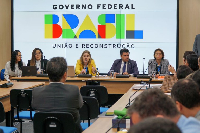 COM INDÍCIOS DE IRREGULARIDADES | Secom da Presidência suspende licitação para contratar serviços de comunicação digital após apontamentos do TCU