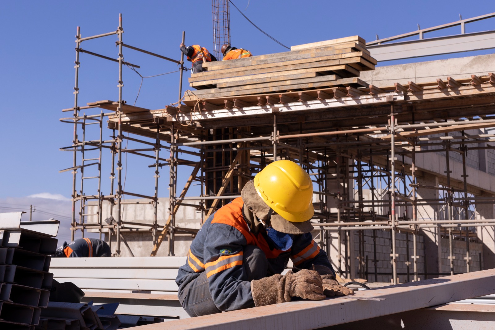 FORNECIMENTO DE ÁGUA | Caesb inicia instalação de equipamentos do sistema de abastecimento da região norte do DF