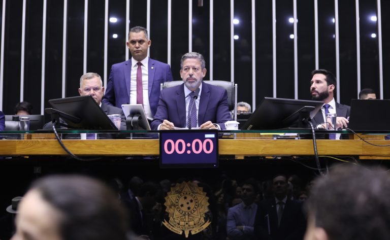 REFORMA TRIBUTÁRIA | Deputados aprovam texto-base da proposta