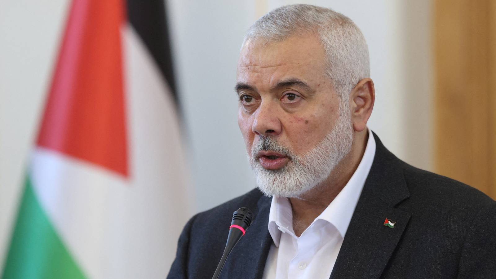 APÓS ACOMPANHAR POSSE DE NOVO PRESIDENTE DO IRÃ | Líder político do Hamas, Ismail Haniyeh, foi assassinado em Teerã e aumenta tensão no Oriente Médio