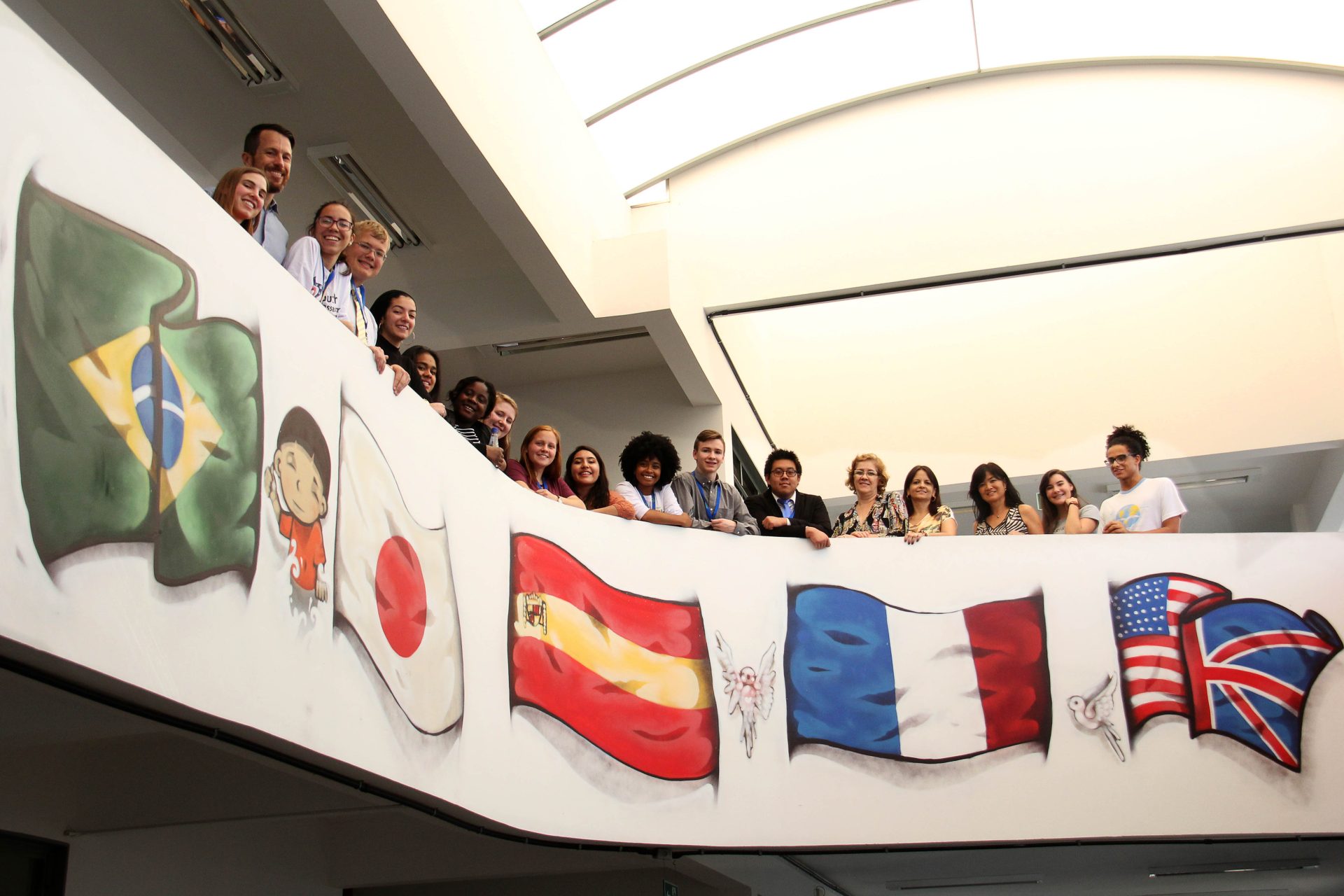 JOVENS EMBAIXADORES | Programa que vai levar estudantes da rede pública do DF para fazer intercâmbio nos EUA abre inscrições até 3 de setembro