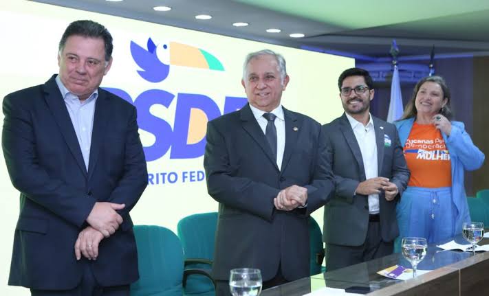 Sérgio Izalci quer sair do PSDB atirando nos caciques
