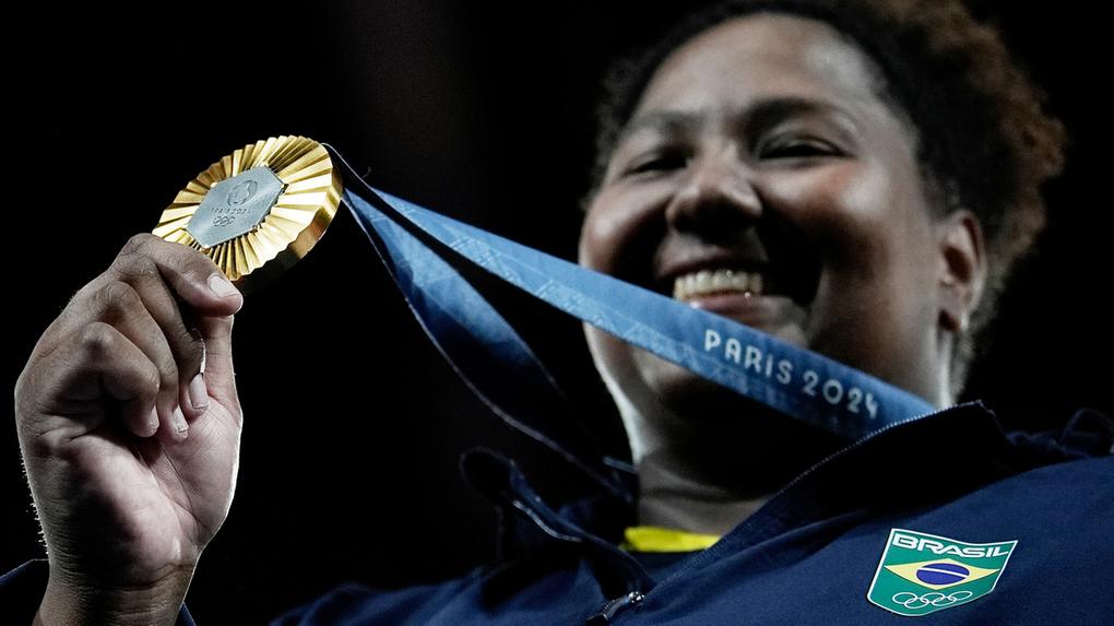 APÓS POLÊMICA DA TAXAÇÃO DAS MEDALHAS | Lula vai isentar atletas brasileiros que chegaram ao pódio nos jogos olímpicos e paralímpicos