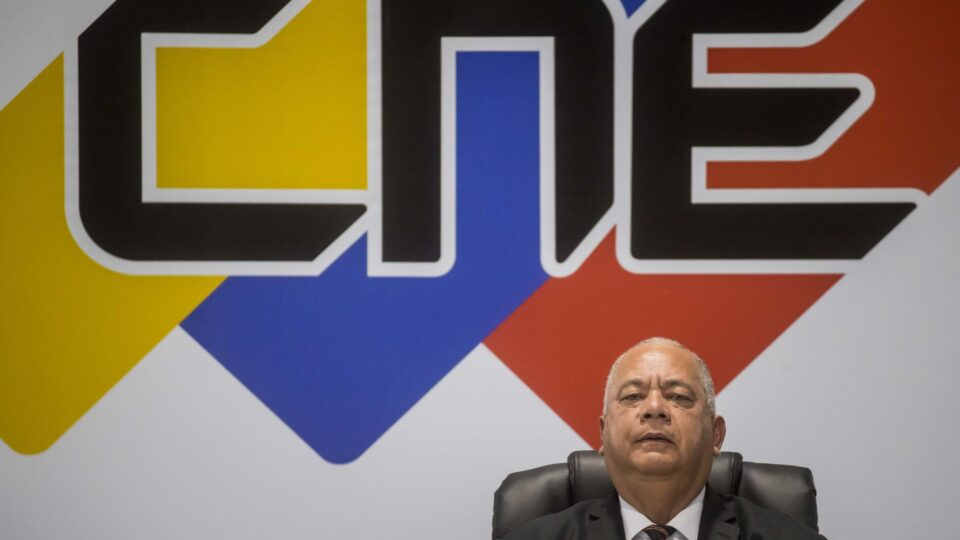 JOGO COMBINADO | Conselho Eleitoral da Venezuela diz que entregou atas das votações para o Tribunal da República