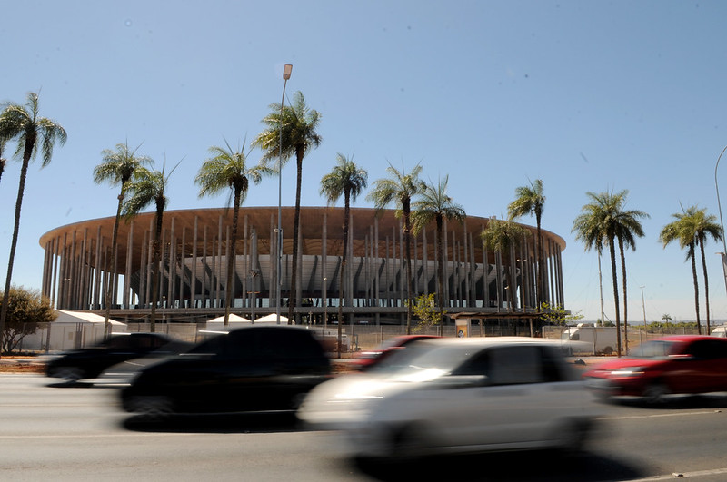 COM TORCIDA ÚNICA | Jogo entre São Paulo e Corinthians no Mané Garrincha no domingo (29) terá regras especificas de segurança