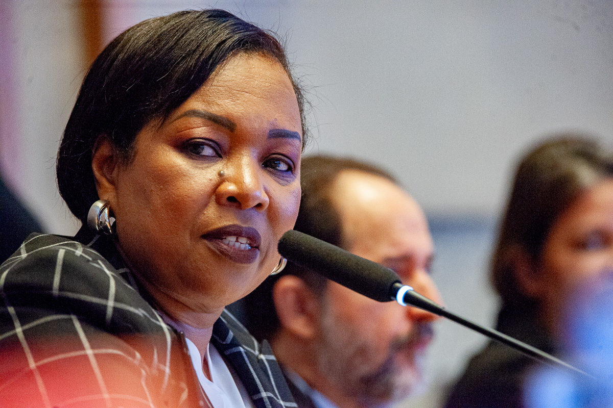 Racistas não passarão