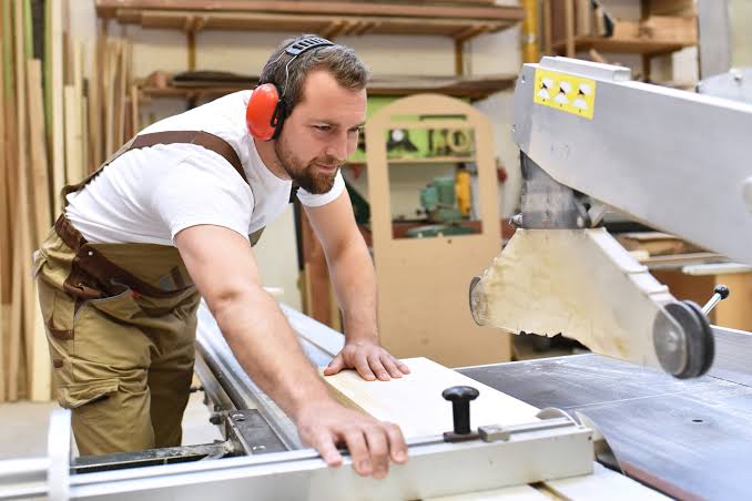 AGÊNCIA DO TRABALHADOR | Semana começa com 747 vagas e salários de até R$ 6,8 mil