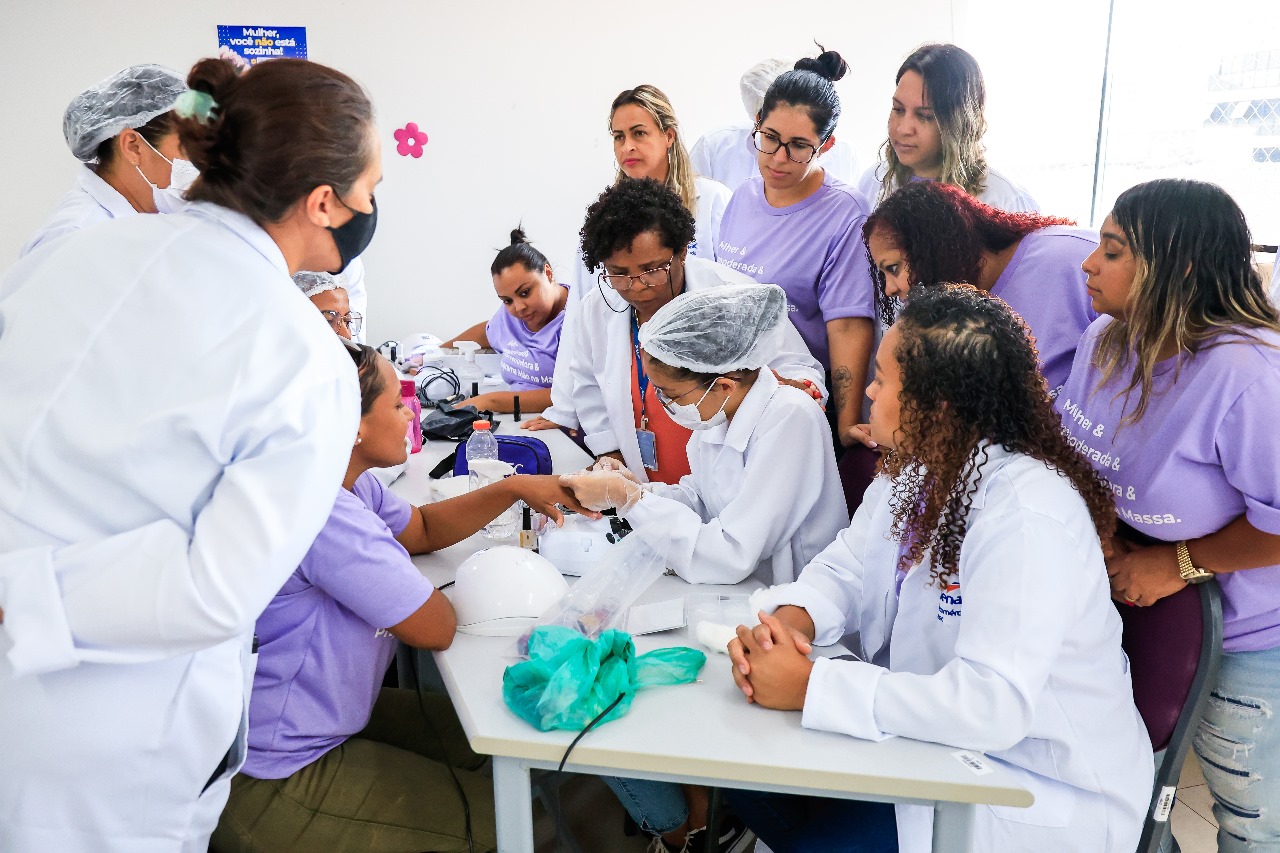 MULHERES MIL | Projeto do GDF em parceria com o IFB oferece 360 vagas para capacitação profissional gratuita online e presencial