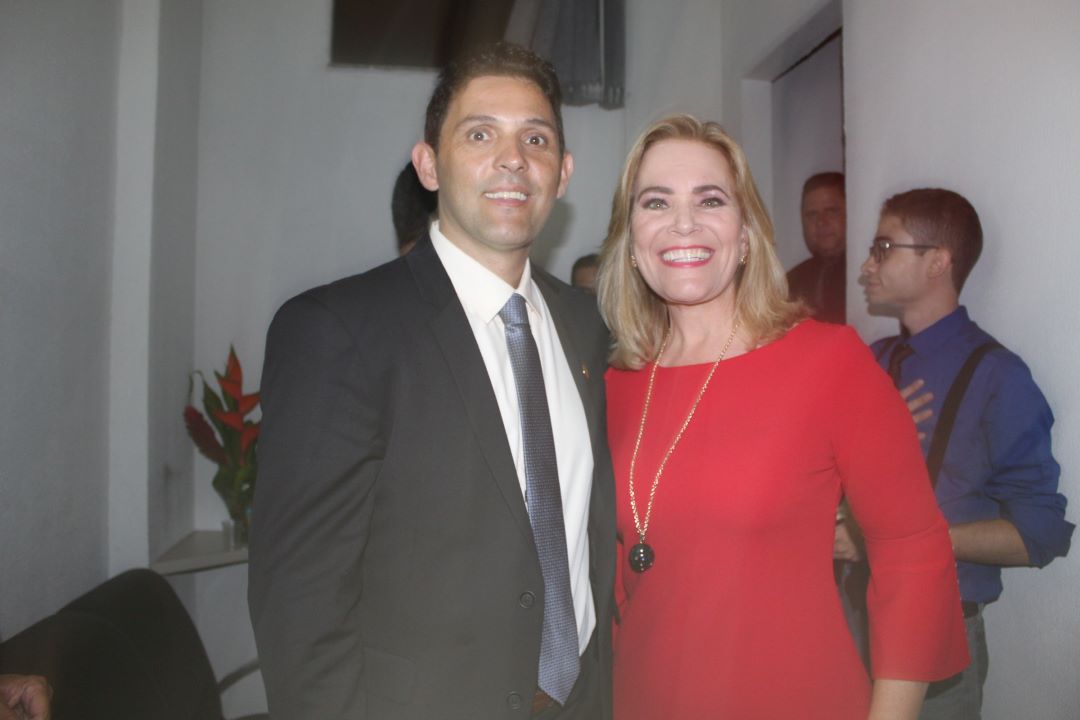 VALPARAÍSO DE GOIÁS | Com objetivo de enganar o eleitor, candidato Zé Antônio (Zé Leso) divulga fake news envolvendo Michelle Bolsonaro