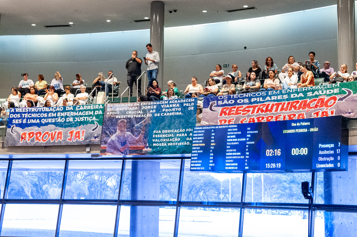REESTRUTURAÇÃO DA CARREIRA | CLDF aprova reajuste salarial de 15% e mudanças nas regras de evolução funcional de técnicos de enfermagem da rede pública do DF