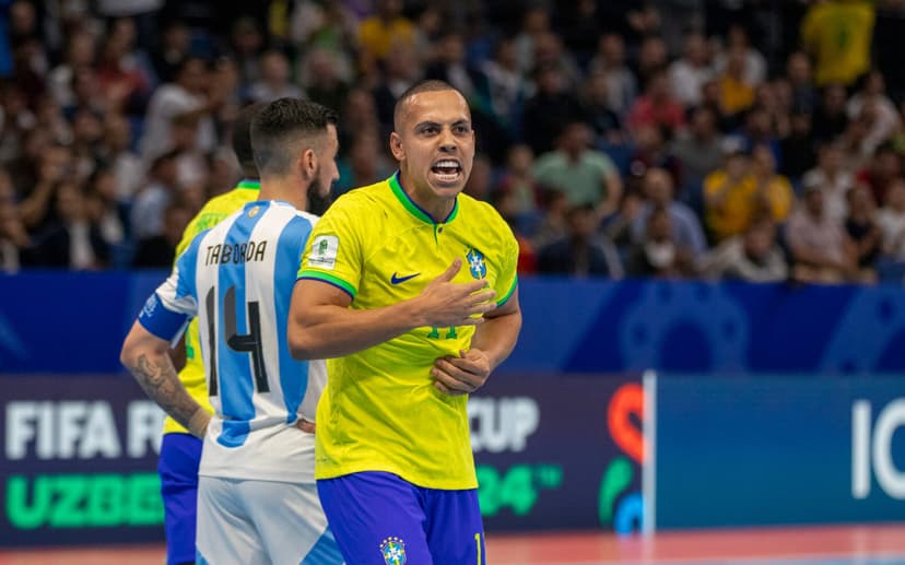 COPA DO MUNDO DE FUTSAL | Brasil vence Argentina e conquista torneio pela sexta vez