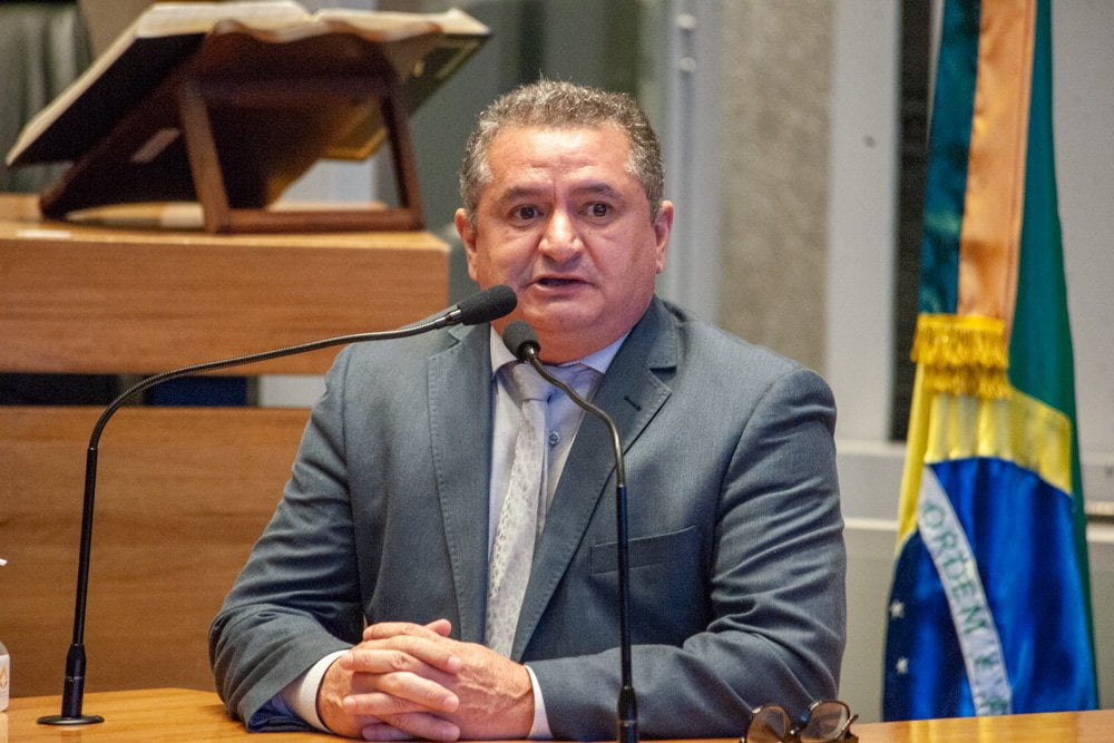 Reginaldo Veras ainda pensa que está na CLDF