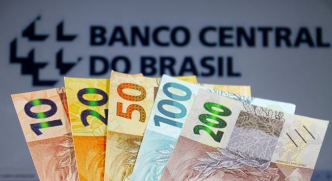 DINHEIRO ESQUECIDO | Cerca de 42 milhões de clientes têm até esta quarta (16) para retirar valores; BC informa que R$ 8,69 bilhões ainda não foram sacados