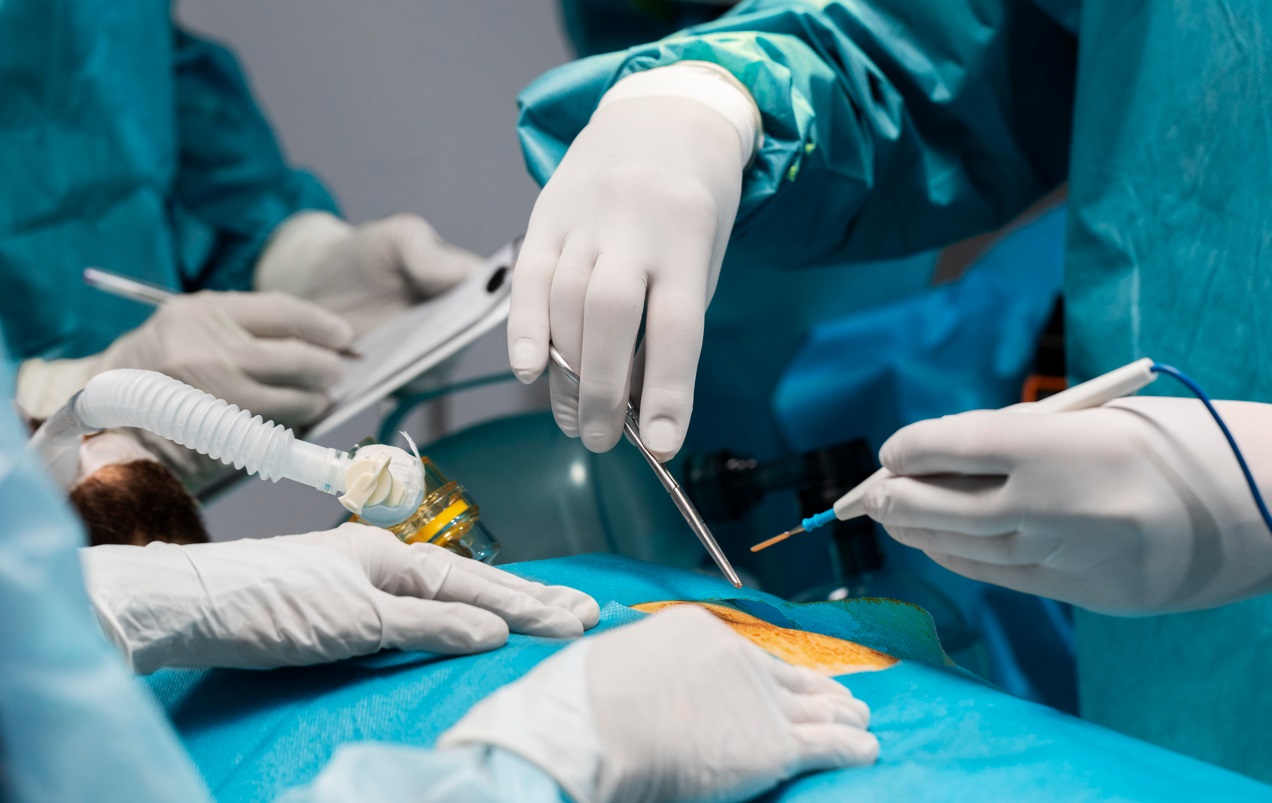 ÓRGÃOS INFECTADOS POR HIV | Polícia Civil do Rio prende sócio de laboratório que emitiu laudo para transplante