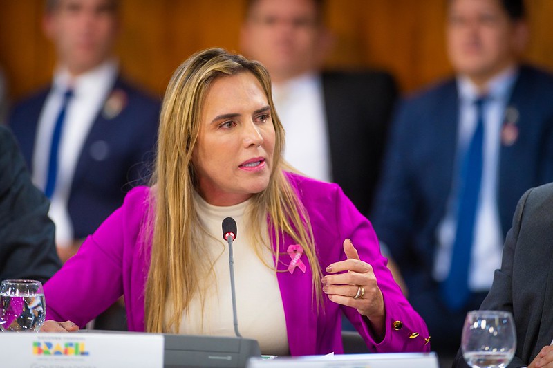 EM REUNIÃO NO PLANALTO COM LULA | Celina Leão critica PEC da Segurança e faz alerta: “as pessoas não acreditam mais na força do Estado”