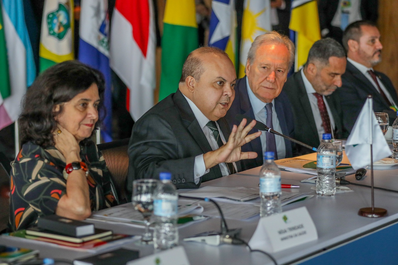 MOBILIZAÇÃO INTEGRADA | Governadores pedem ao governo federal reforço na campanha nacional de combate à dengue nos estados