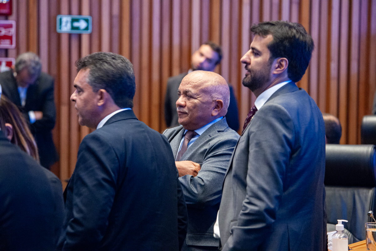 Esquerdistas fingem que não estão vendo o governo Lula querendo acabar com a capital do País