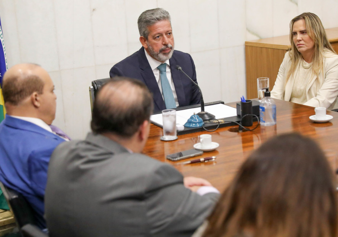 EM REUNIÃO COM ARTHUR LIRA | Ibaneis, Celina e parlamentares defendem manutenção do Fundo Constitucional do DF