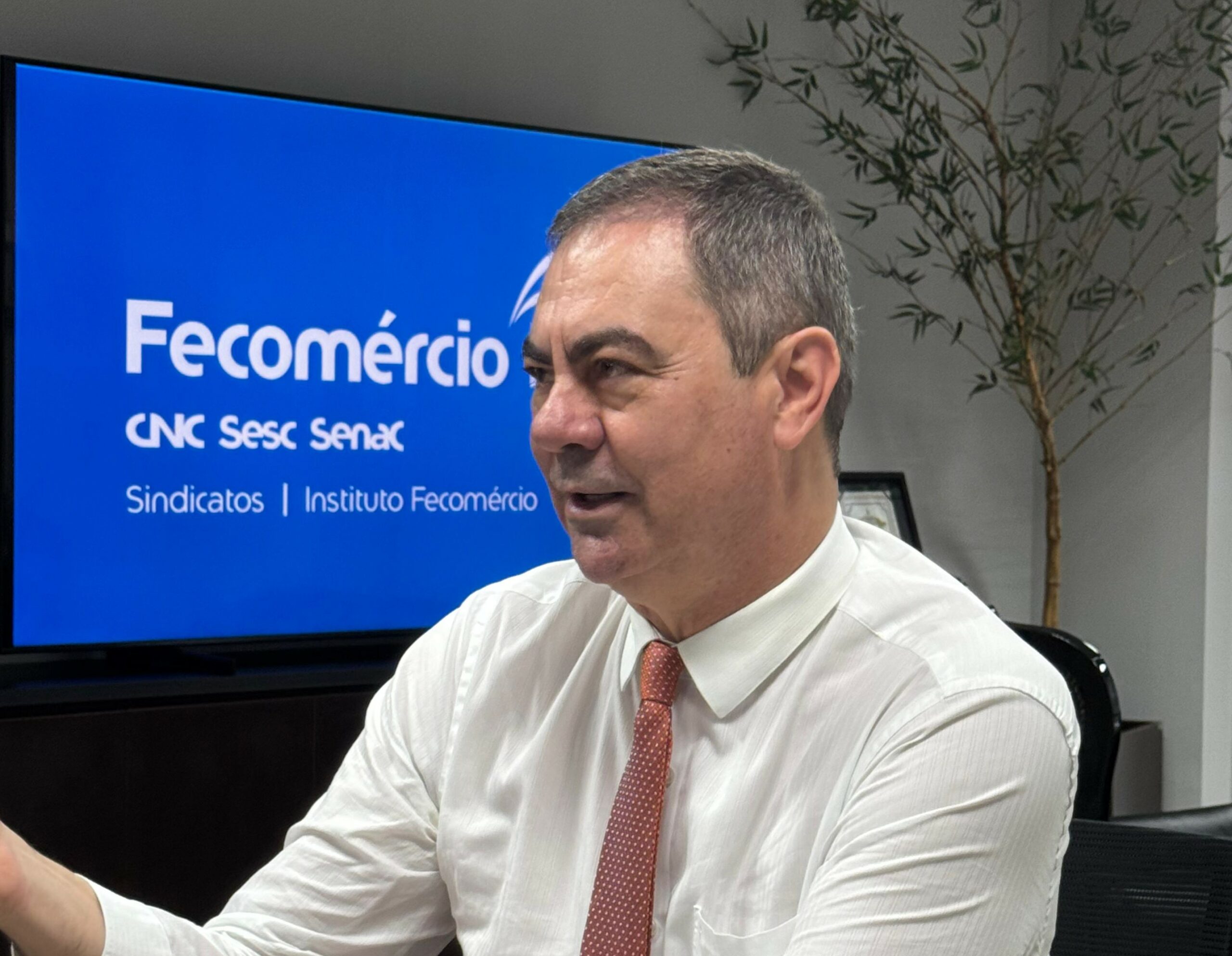 QUASE R$ 1 BILHÃO EM VENDAS | José Aparecido destaca que o setor de comércio e serviços vive boa expectativa com a chegada do Natal e das festas de fim de ano