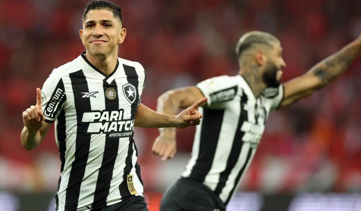 FICOU PARA A ÚLTIMA RODADA | Botafogo vencer o Inter, mas definição do título de campeão do Brasileirão de 2024 foi adiada para domingo (8)
