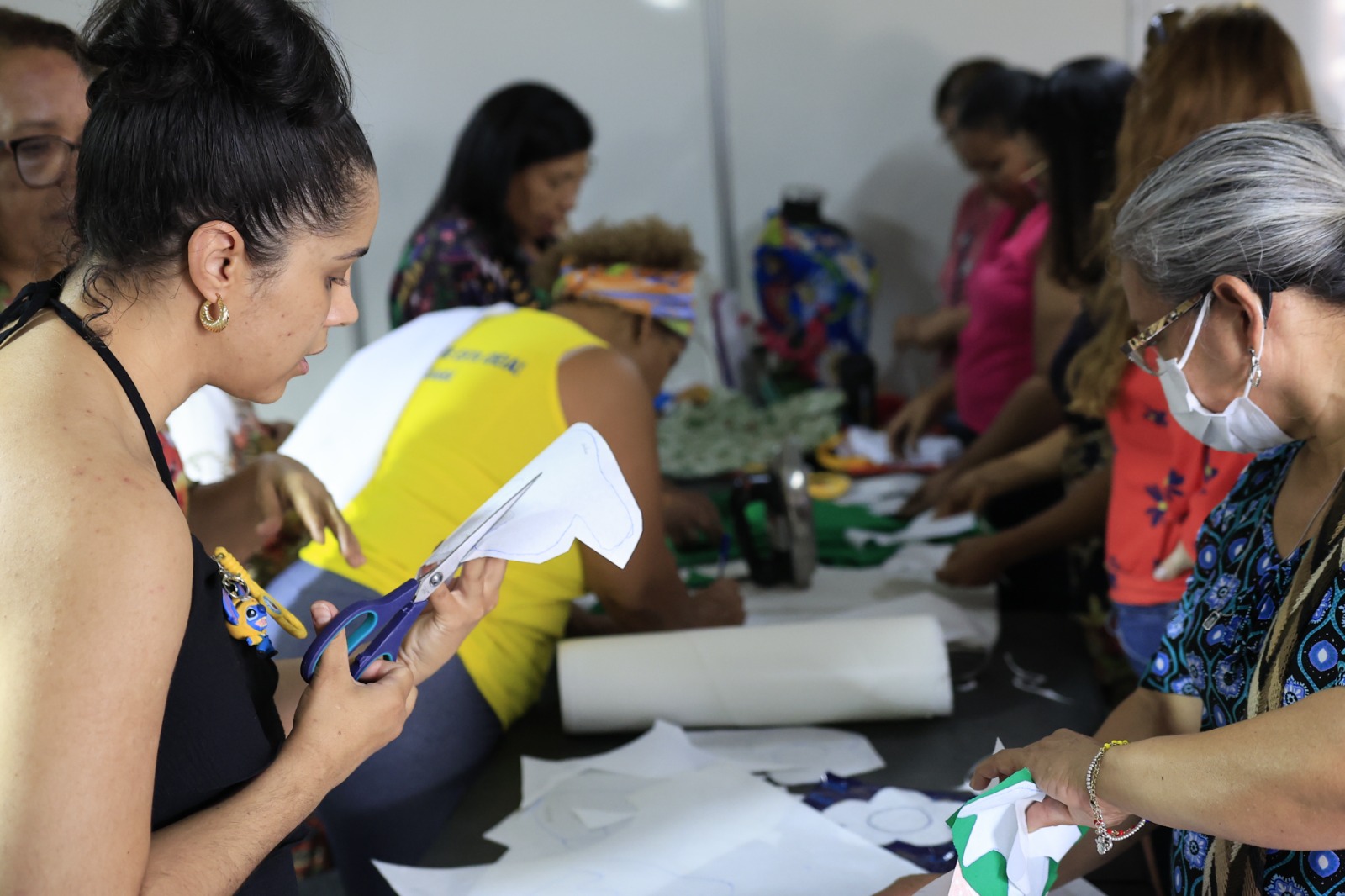 OLHAR PARA O FUTURO | Projeto oferece oficinas profissionalizantes para mulheres em Planaltina