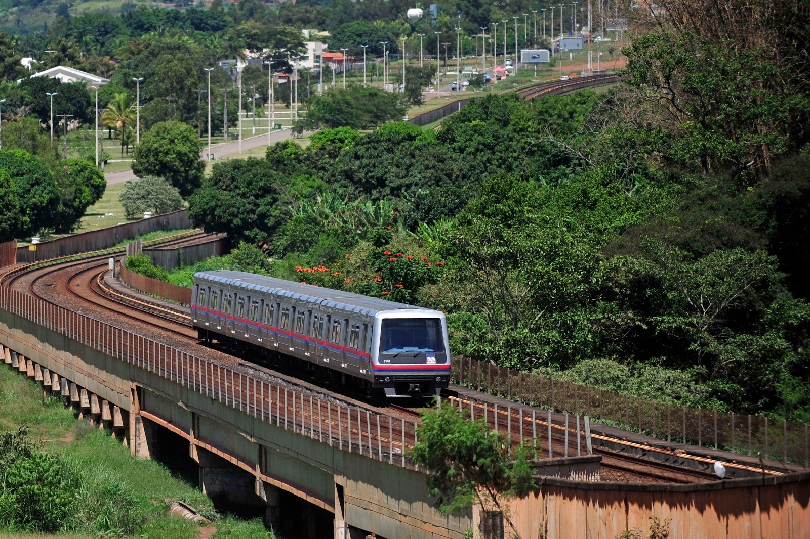 AO APRESENTAR BALANÇO DE 2024 | Metrô-DF destaca importância da expansão das estações em Ceilândia e Samambaia e a modernização do sistema