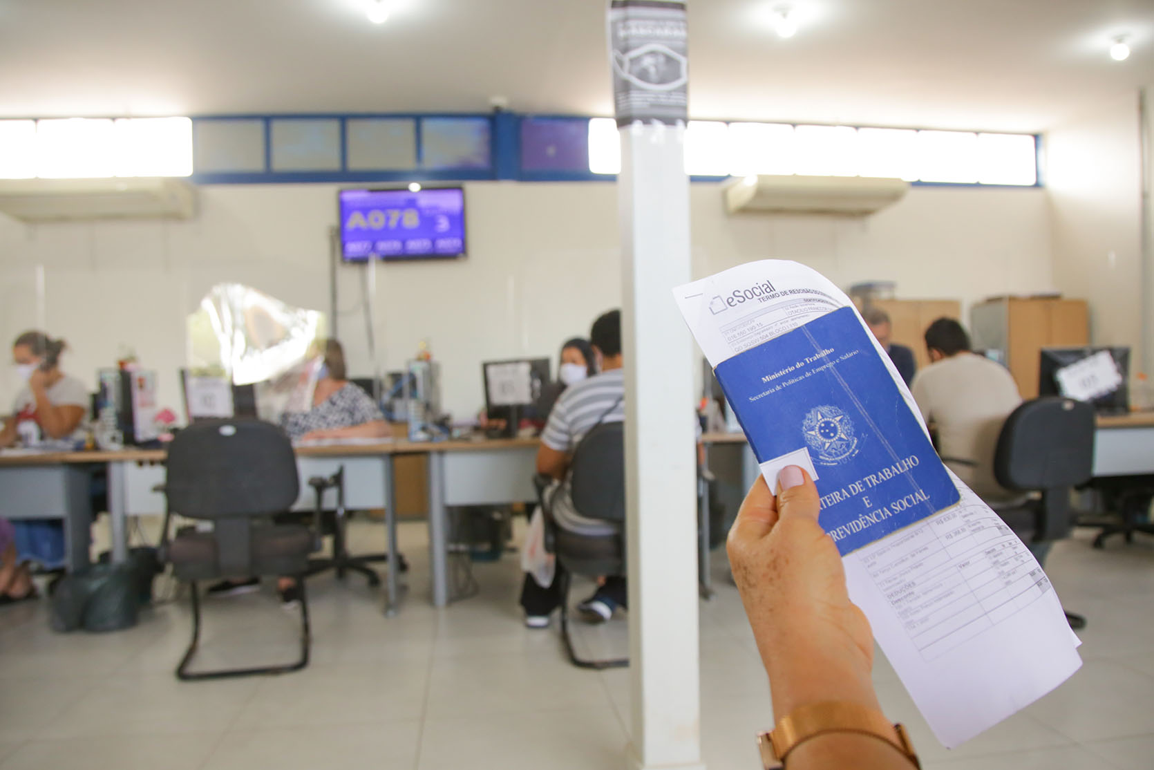 AGÊNCIA DO TRABALHADOR | Sexta-feira (14) com mais de 500 ofertas de emprego disponíveis