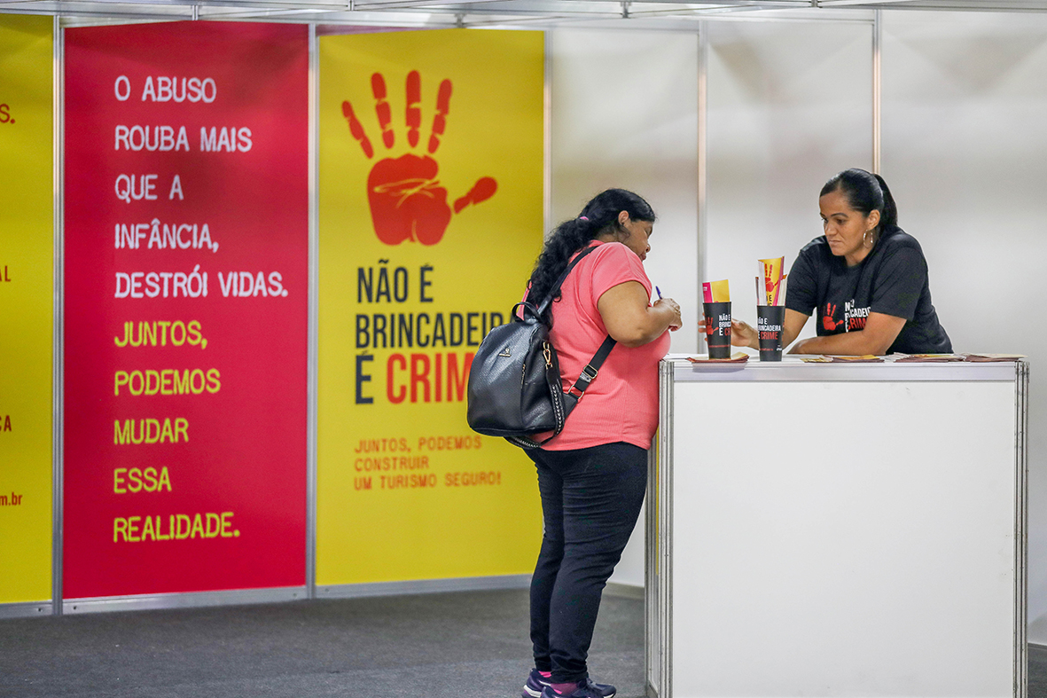 EXPLORAÇÃO SEXUAL INFANTIL | GDF promove campanha de conscientização em locais de grande movimentação de pessoas