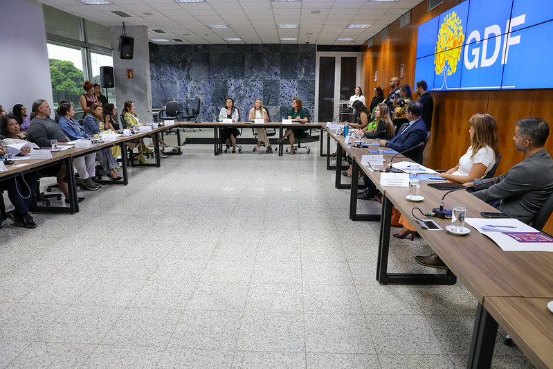 MOVIMENTE DF | Celina instala comitê para incentivar o empreendedorismo feminino