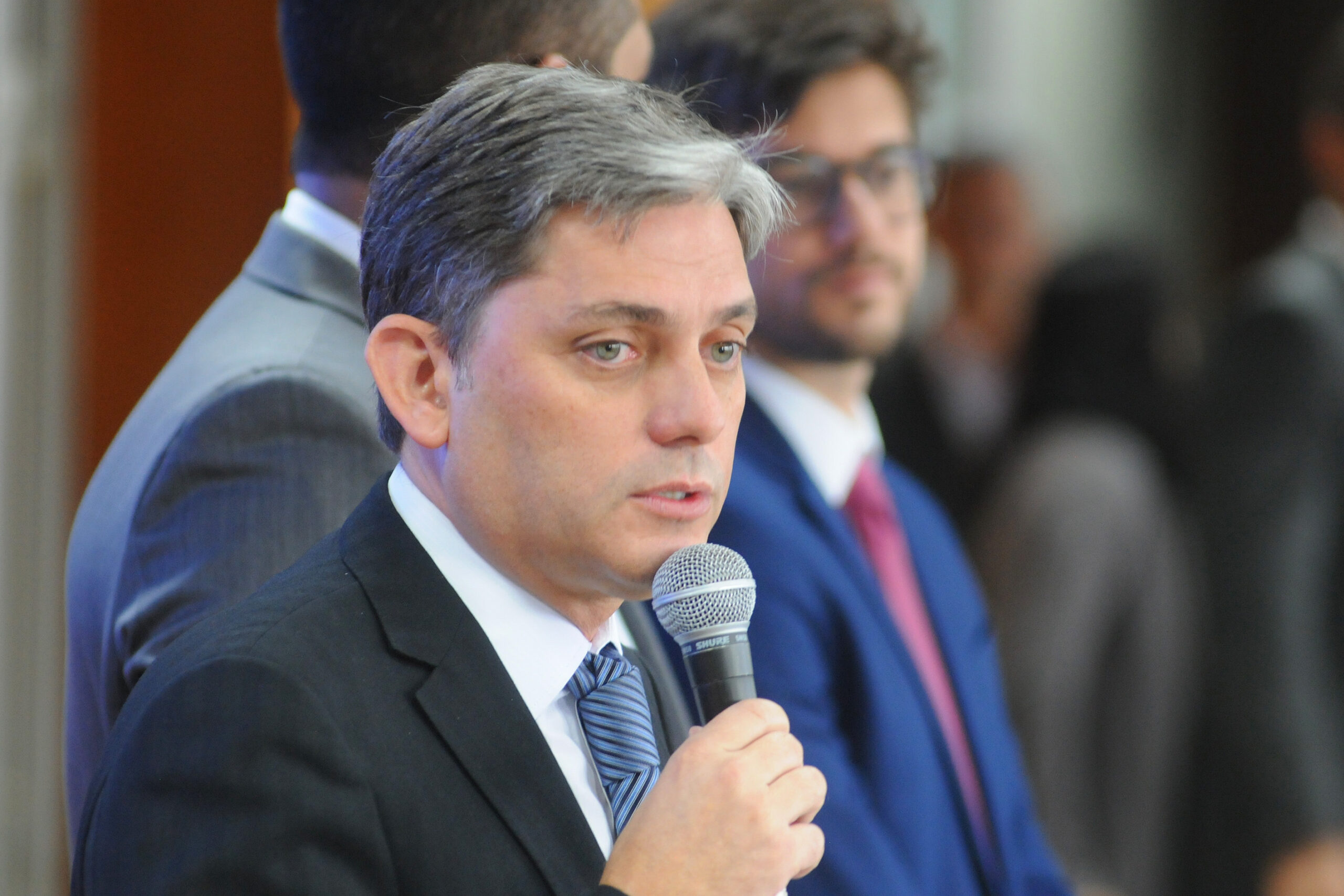 Após vexame na OAB-DF, Vevé Gueiros pode levar outra surra nas urnas em 2026