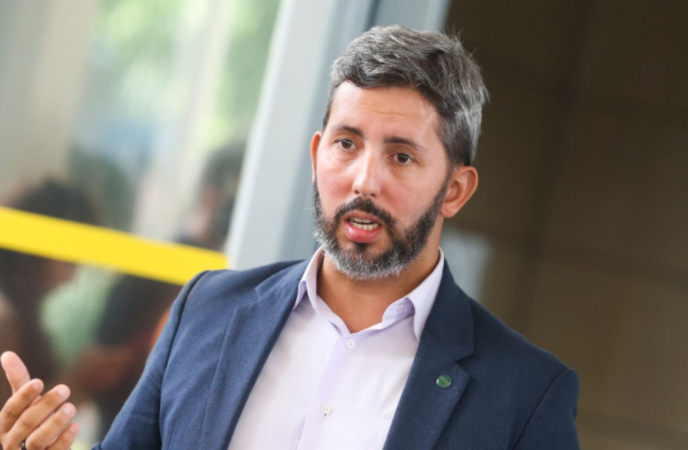 Leandro Grass é ignorado pela esquerda brasiliense