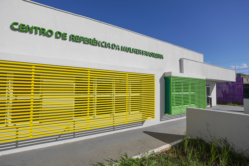CENTRO DE REFERÊNCIA NO RECANTO DAS EMAS | Ibaneis entrega unidade de atendimento a mulheres em situação de violência