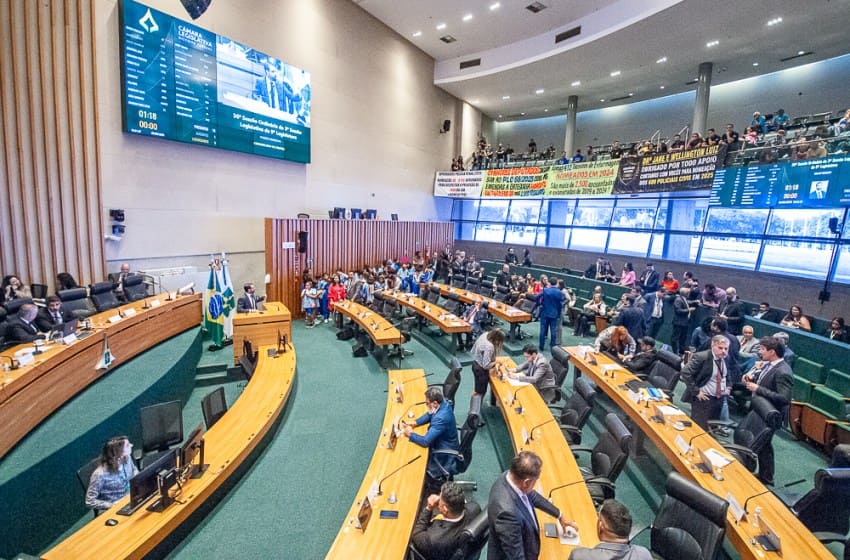 HABITAÇÃO NO DF | Distritais aprovam doação de 40 lotes na etapa I do Riacho Fundo II para programas de interesse social da Codhab