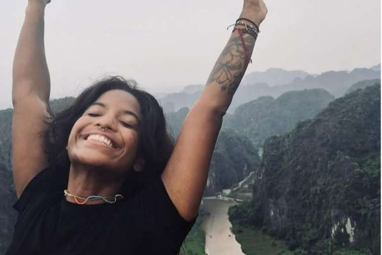 ELA NÃO RESISTIU | Brasileira que caiu no vulcão na Indonésia é encontrada morta