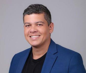 Daniel Donizet joga contra si mesmo