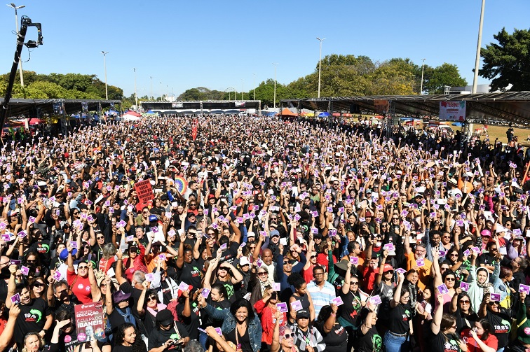 FIM DA GREVE DOS PROFESSORES | Aulas na rede pública serão retomadas nesta quinta (26)