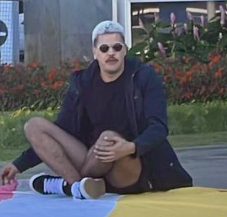 Militância petista usa dia do orgulho LGBTQIAPN+ para fazer politicagem no Buriti