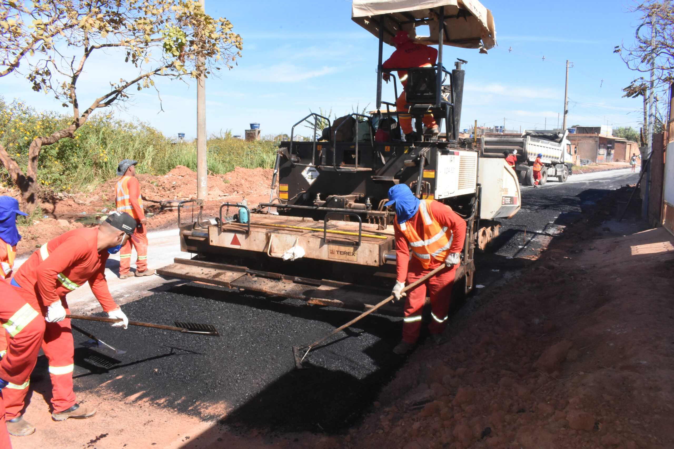 AGÊNCIA DO TRABALHADOR | Semana termina com mais de 1,3 mil oportunidades de emprego no DF