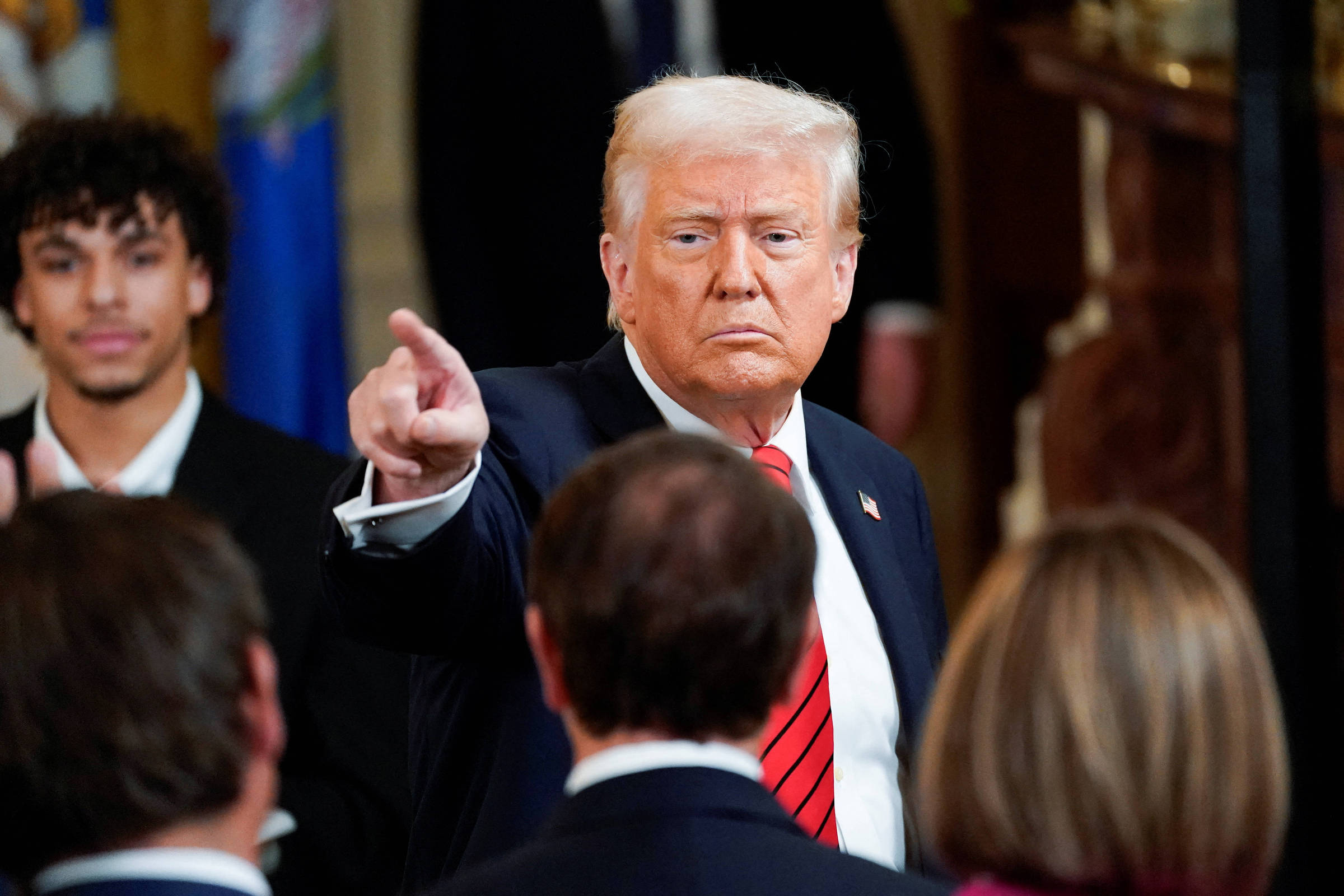 SEMANA DECISIVA | Tarifaço de Trump entra em vigor na sexta (1º); governo Lula fracassa nas negociações