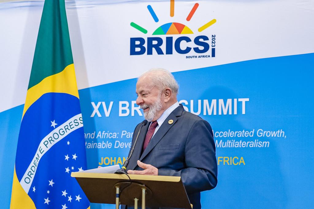 Provocando Trump: Lula volta a defender a criação de moeda própria para países do Brics