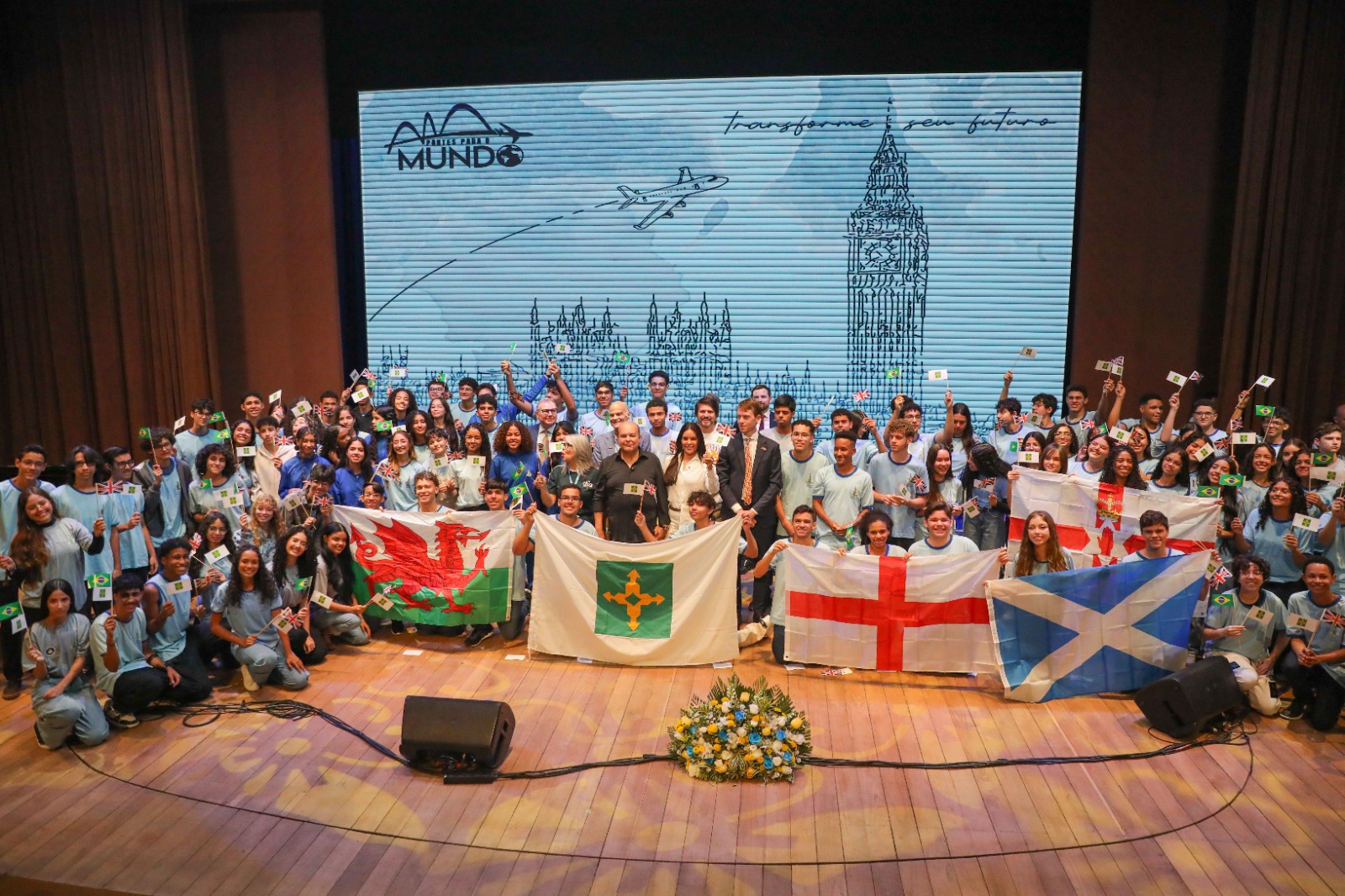 Pontes para o Mundo: Estudantes do DF se preparam para intercâmbio internacional no Reino Unido