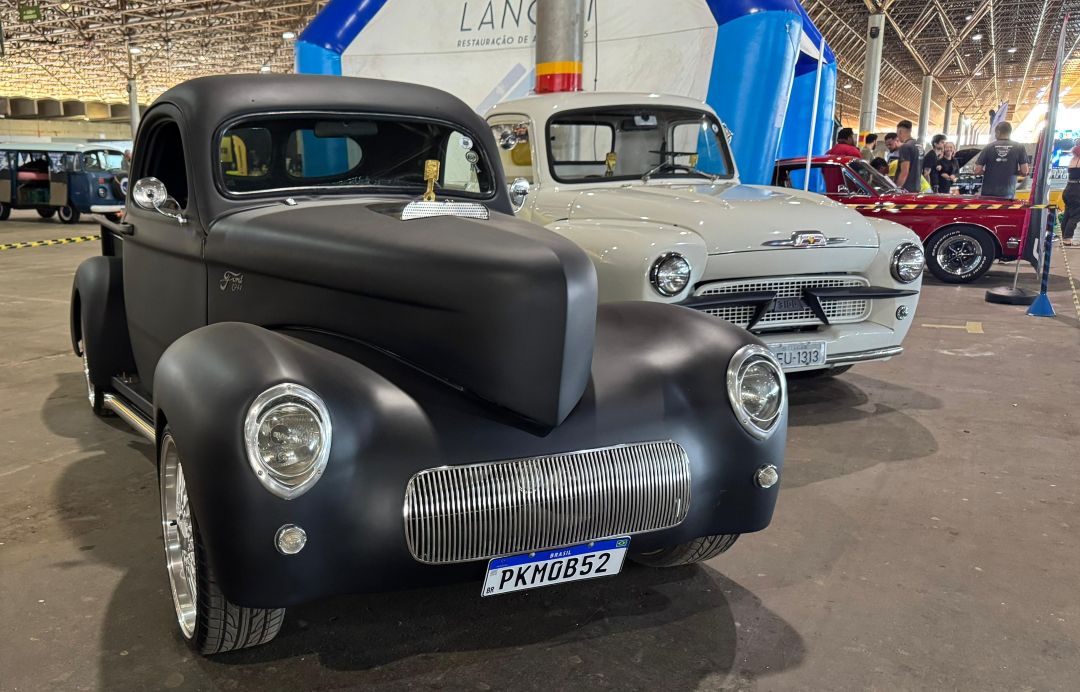 Brasília Auto Indoor 2025: carros antigos, história militar e cultura no Parque da Cidade
